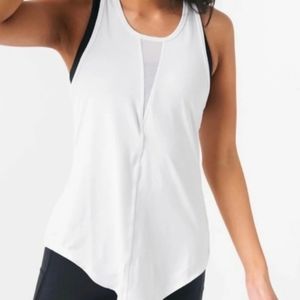 2 ZYIA  Effortless Tanks